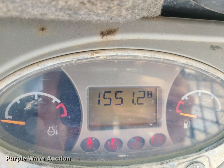 image for item GP9232 2009 Bobcat T110  tracked skid steer loader