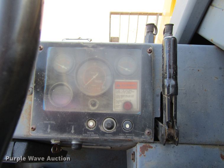 image for item GQ9055 1993 Gehl 663  telehandler