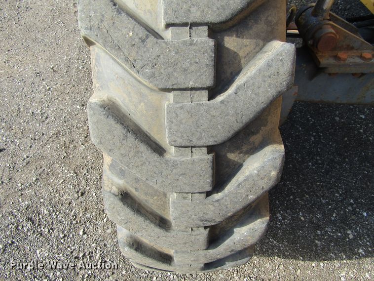 image for item GQ9055 1993 Gehl 663  telehandler