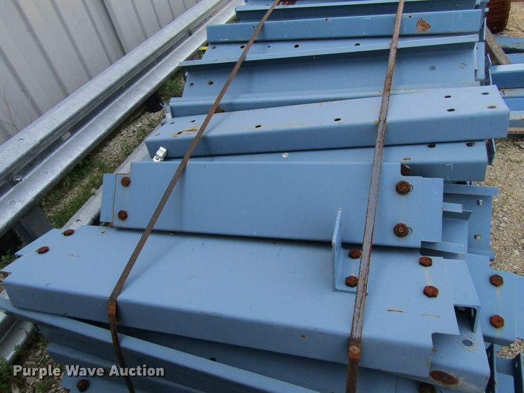 image for item GQ9061 (24) steel cross beams