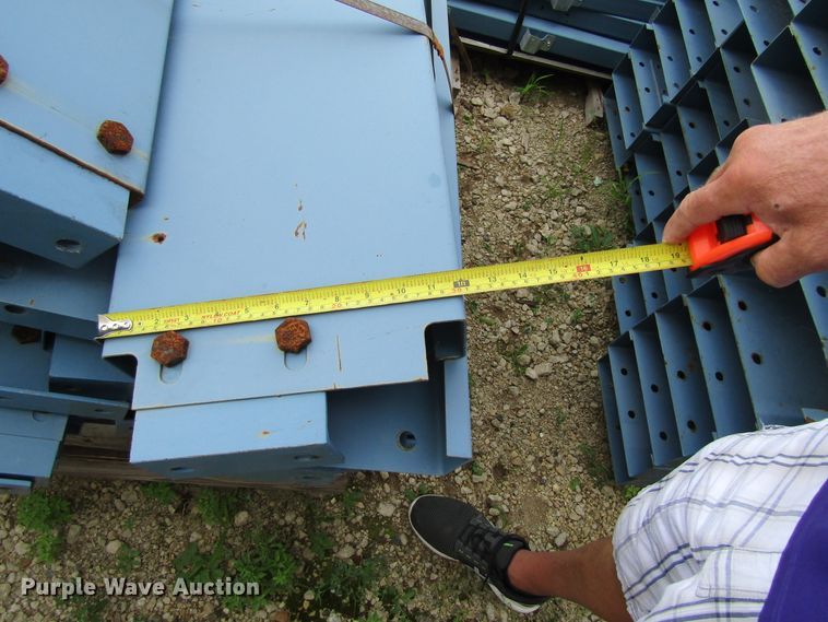 image for item GQ9061 (24) steel cross beams