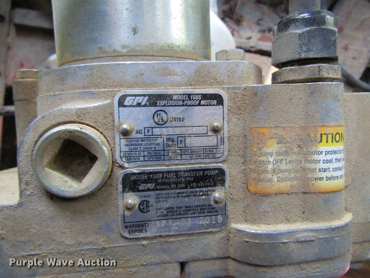 image for item GQ9071 1,100 gallon fuel tank