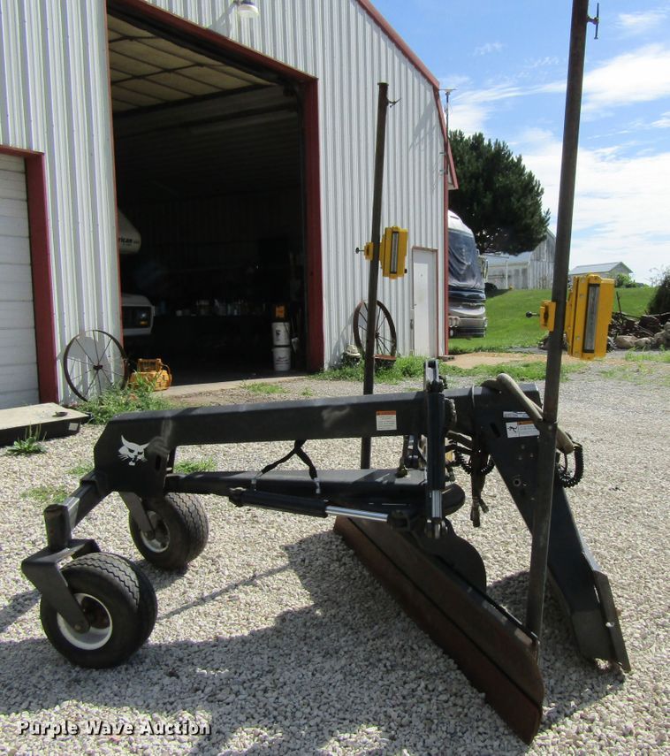 image for item GQ9074 Bobcat Grader skid steer grader