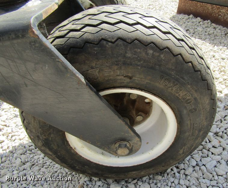 image for item GQ9074 Bobcat Grader skid steer grader