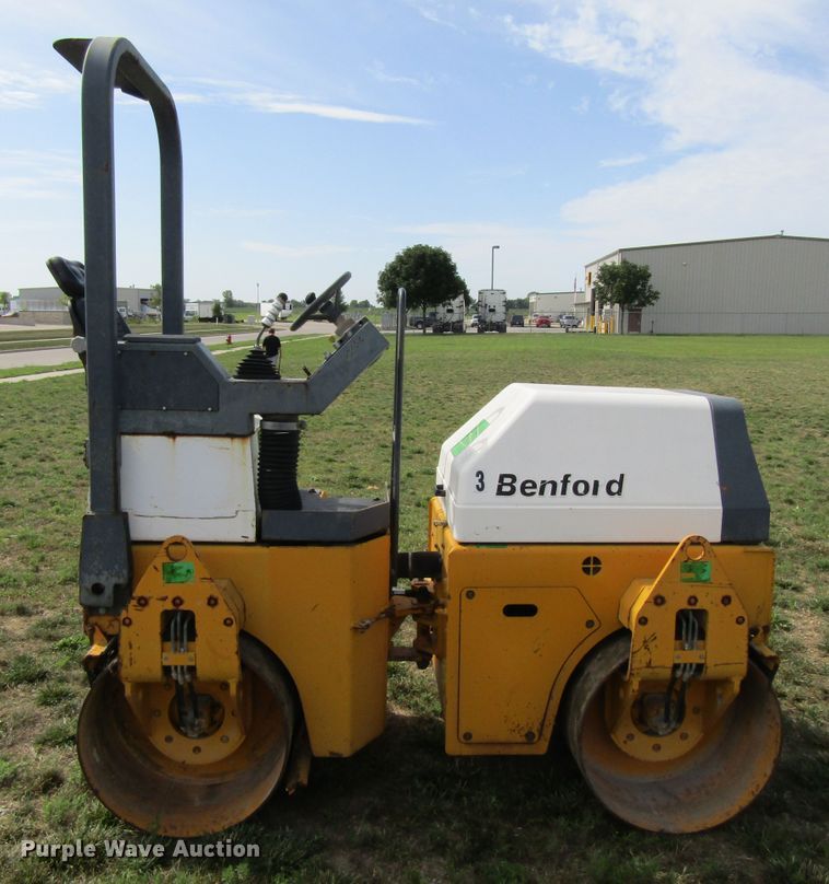 image for item GQ9078 Benford TV1200  vibratory double drum roller