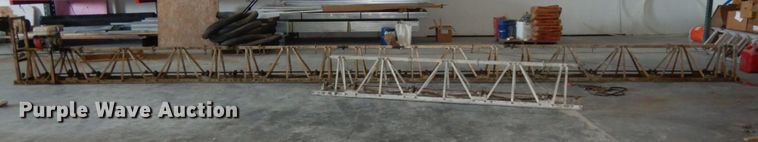 image for item GQ9749 42' vibratory screed