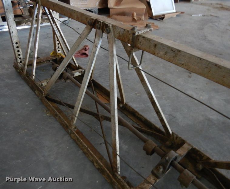 image for item GQ9749 42' vibratory screed