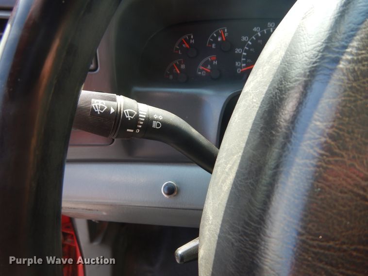 image for item GV9170 2006 Ford F650 Super Duty XLT  dump truck