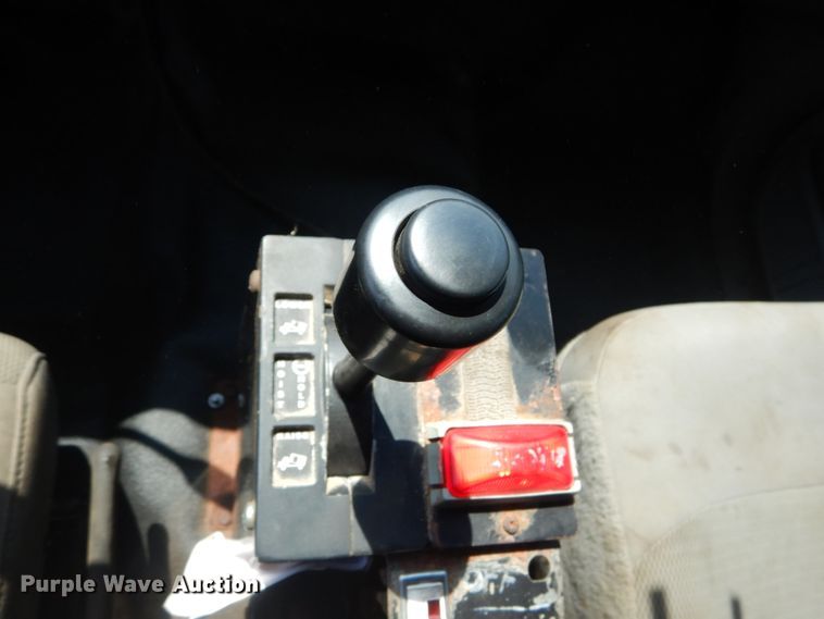 image for item GV9170 2006 Ford F650 Super Duty XLT  dump truck