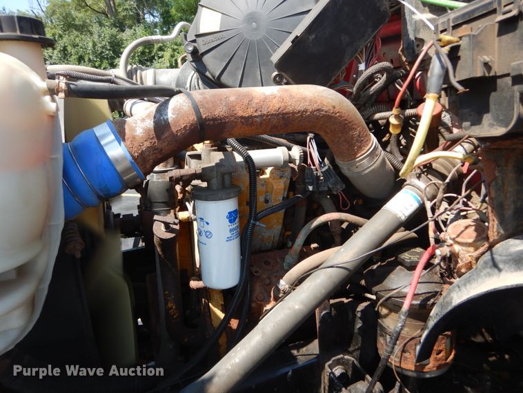 image for item GV9170 2006 Ford F650 Super Duty XLT  dump truck