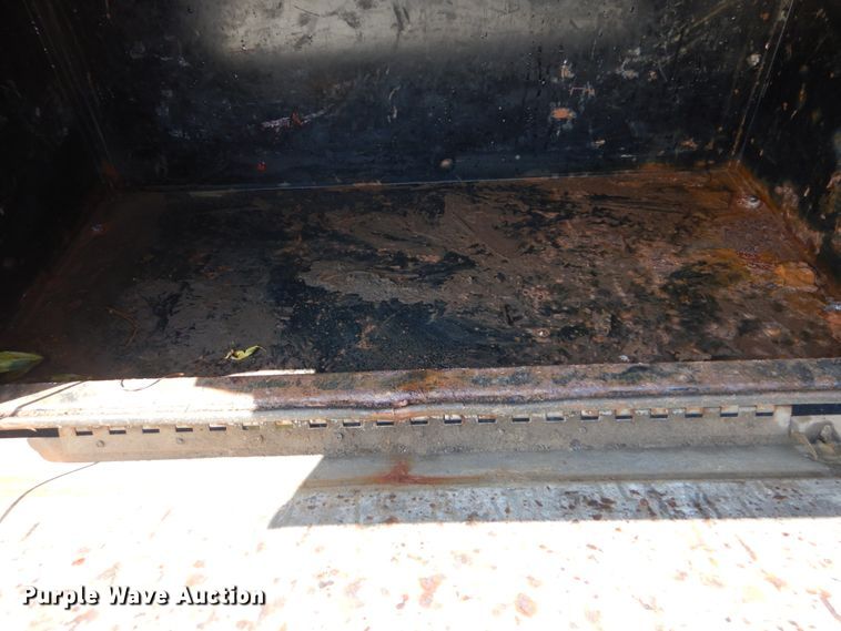 image for item GV9170 2006 Ford F650 Super Duty XLT  dump truck