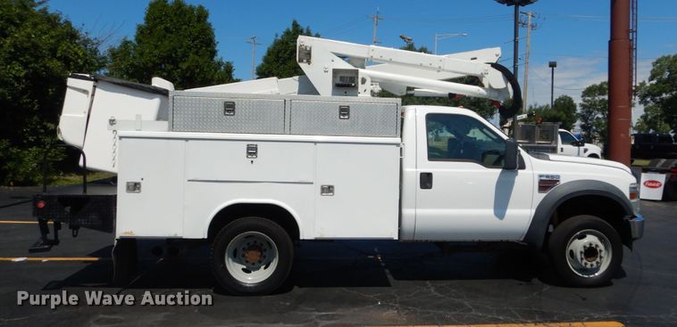 image for item GV9171 2008 Ford F550 Super Duty XL  bucket truck