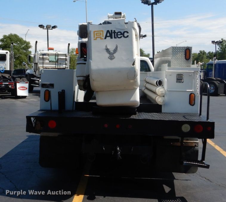 image for item GV9171 2008 Ford F550 Super Duty XL  bucket truck