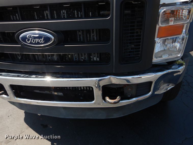 image for item GV9171 2008 Ford F550 Super Duty XL  bucket truck