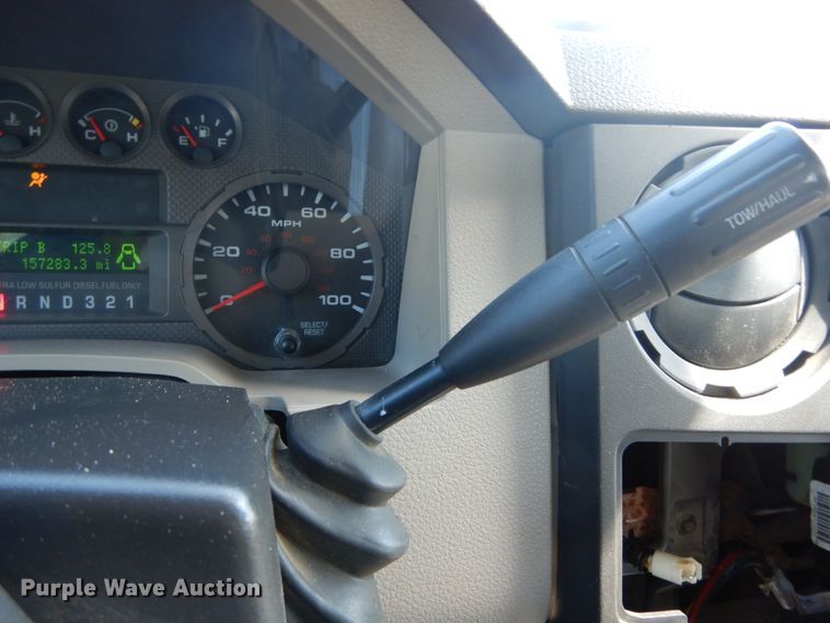 image for item GV9171 2008 Ford F550 Super Duty XL  bucket truck