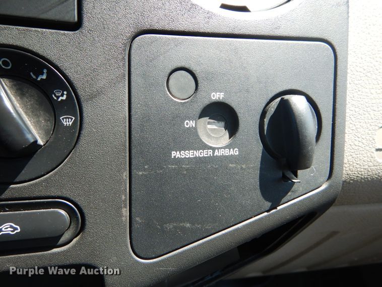 image for item GV9171 2008 Ford F550 Super Duty XL  bucket truck