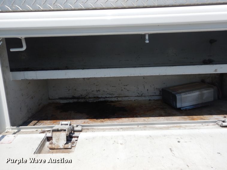 image for item GV9171 2008 Ford F550 Super Duty XL  bucket truck