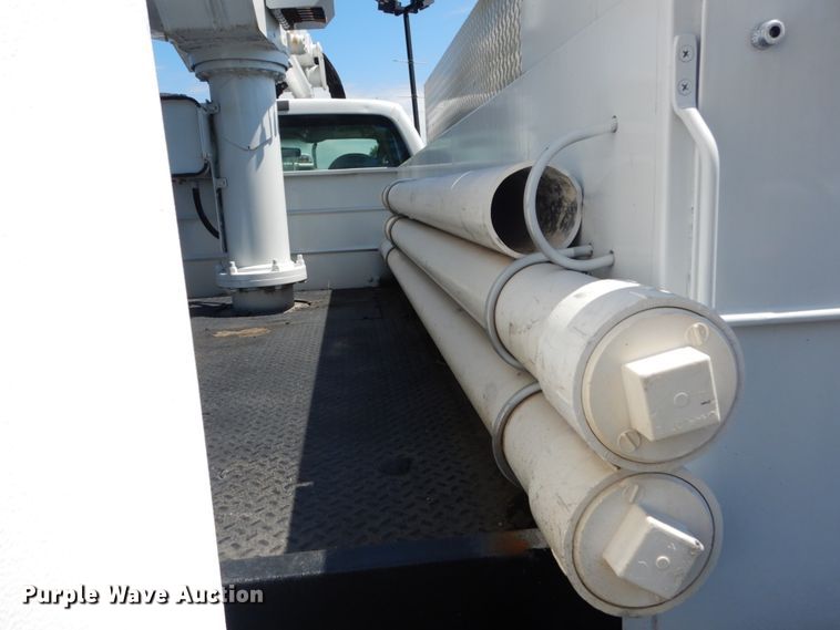 image for item GV9171 2008 Ford F550 Super Duty XL  bucket truck