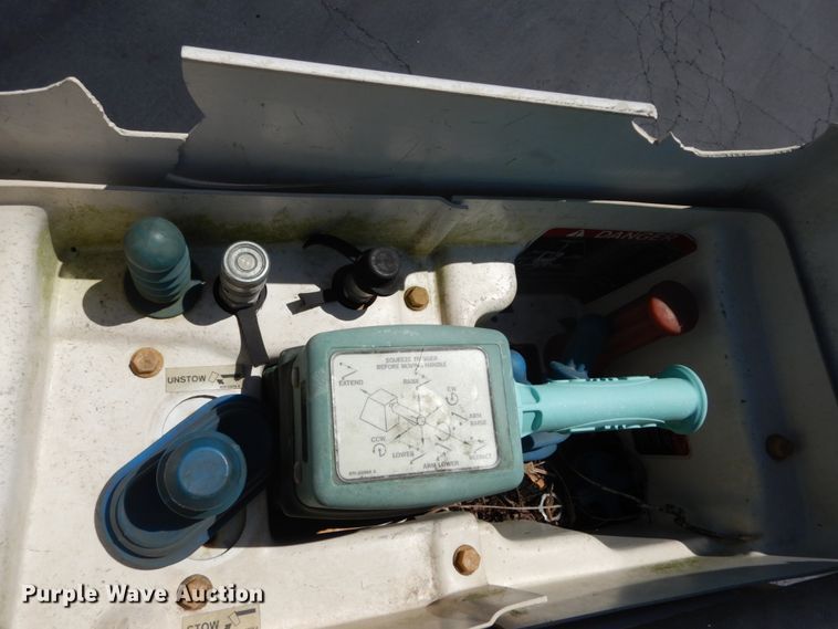 image for item GV9171 2008 Ford F550 Super Duty XL  bucket truck