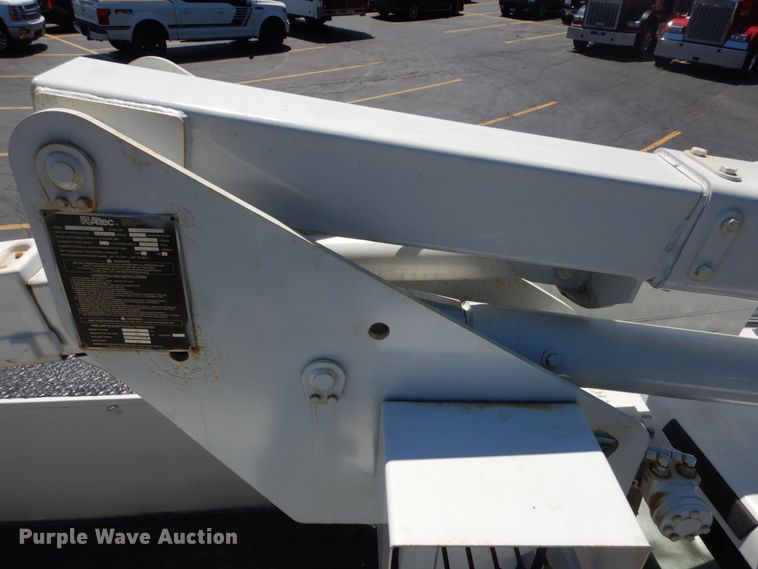 image for item GV9171 2008 Ford F550 Super Duty XL  bucket truck