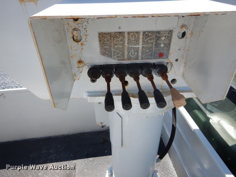 image for item GV9171 2008 Ford F550 Super Duty XL  bucket truck