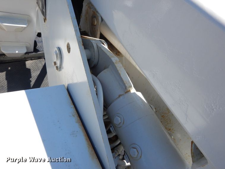 image for item GV9171 2008 Ford F550 Super Duty XL  bucket truck