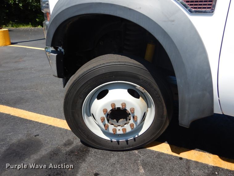 image for item GV9171 2008 Ford F550 Super Duty XL  bucket truck