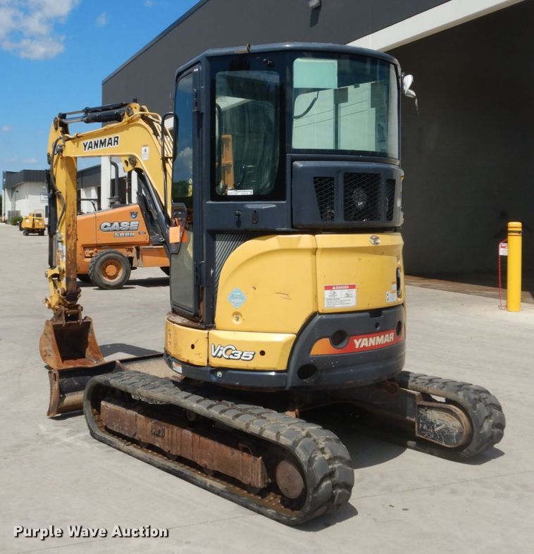 image for item GV9178 2013 Yanmar VIO35-6A  mini excavator
