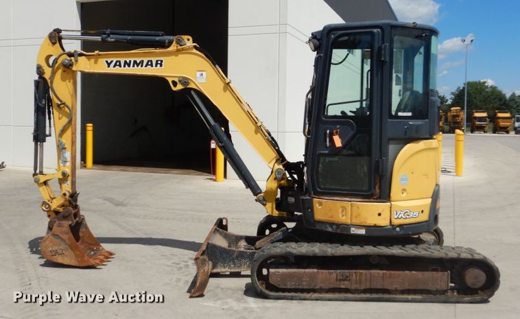 image for item GV9178 2013 Yanmar VIO35-6A  mini excavator