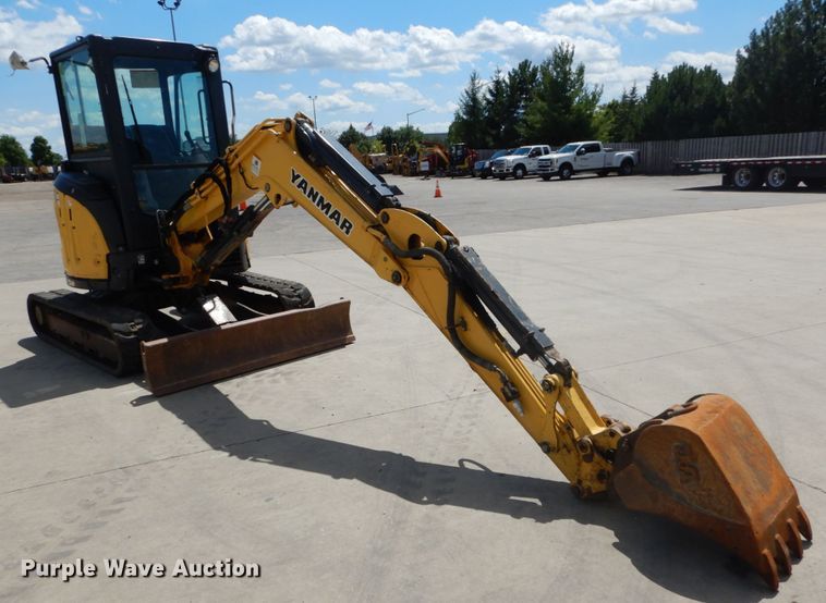 image for item GV9178 2013 Yanmar VIO35-6A  mini excavator