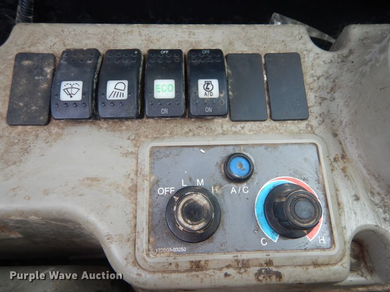 image for item GV9178 2013 Yanmar VIO35-6A  mini excavator