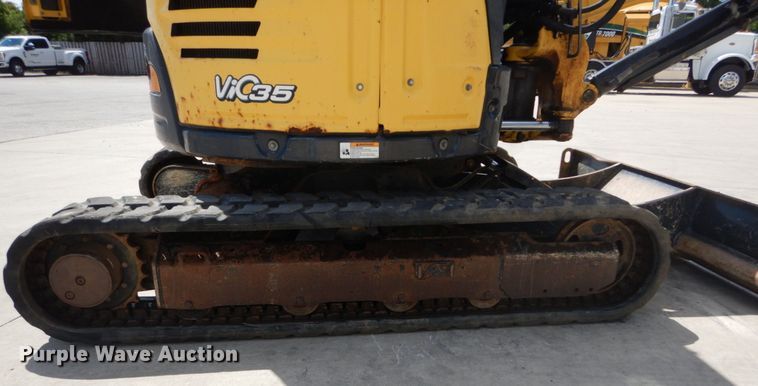 image for item GV9178 2013 Yanmar VIO35-6A  mini excavator