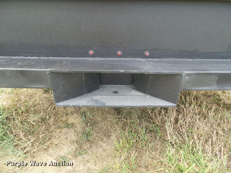 image for item GX9170 2007 Peterbilt 335  service truck