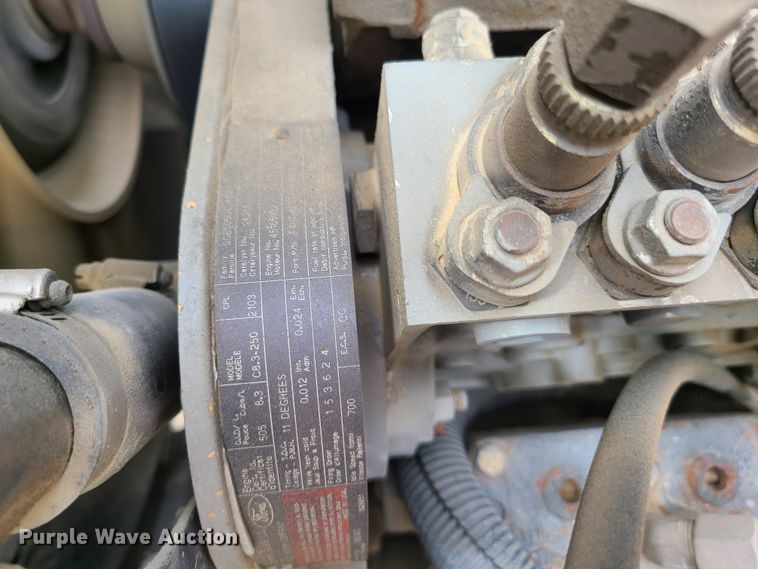 image for item GX9297 1995 Ford L8000  tank truck