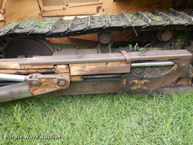 image for item HA9385 Case 1550  dozer