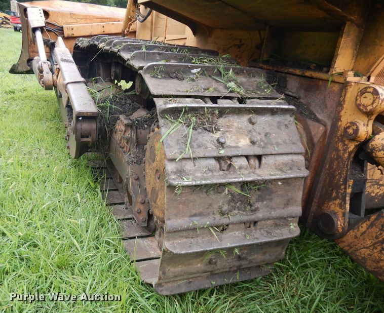 image for item HA9385 Case 1550  dozer