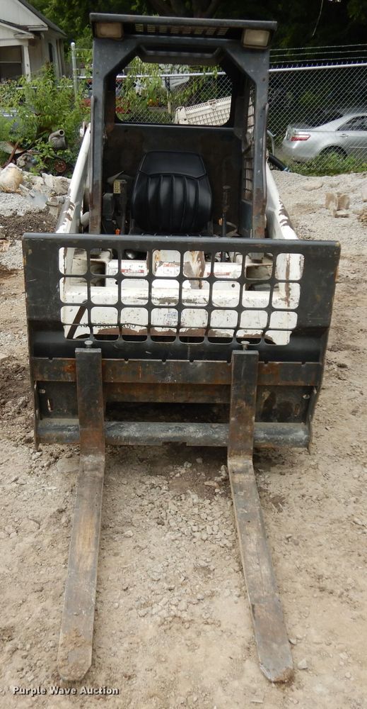 image for item HA9391 Bobcat 553  skid steer loader