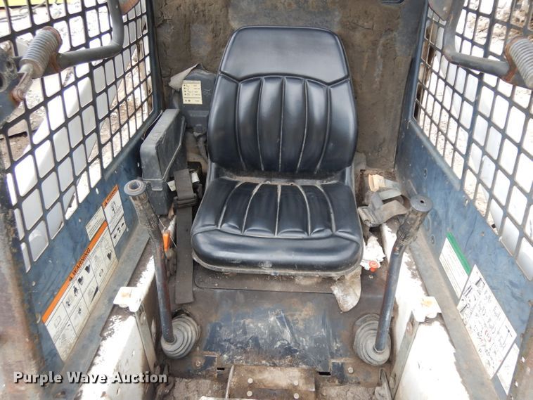 image for item HA9391 Bobcat 553  skid steer loader