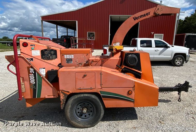 image for item HG9244 Vermeer BC1000XL wood chipper