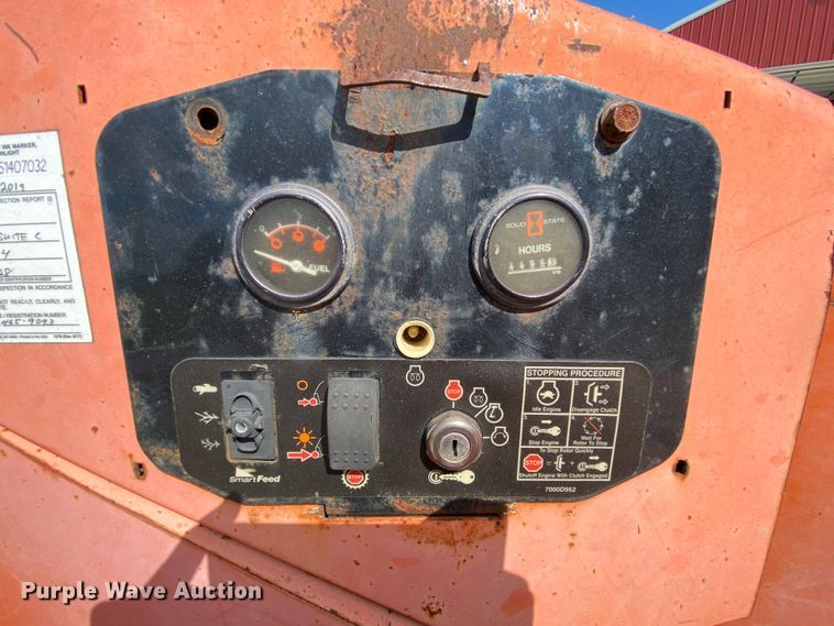 image for item HG9244 Vermeer BC1000XL wood chipper