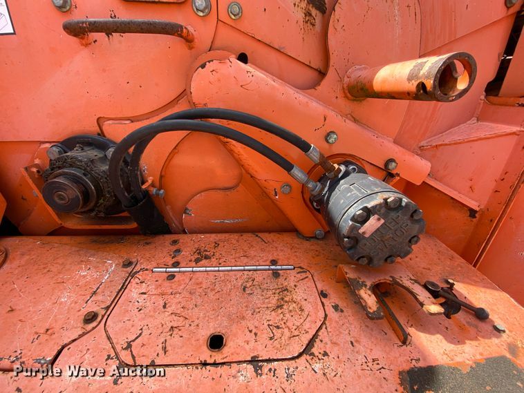 image for item HG9244 Vermeer BC1000XL wood chipper