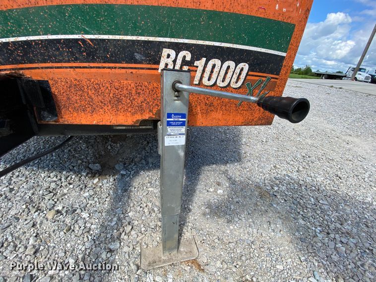image for item HG9244 Vermeer BC1000XL wood chipper