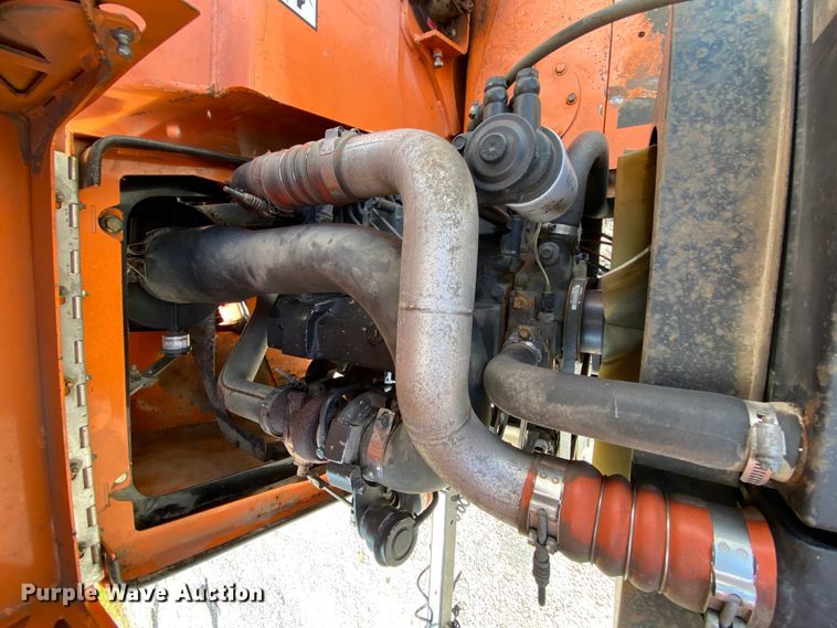 image for item HG9244 Vermeer BC1000XL wood chipper