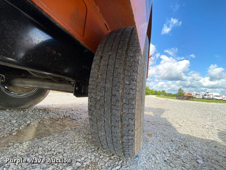 image for item HG9244 Vermeer BC1000XL wood chipper