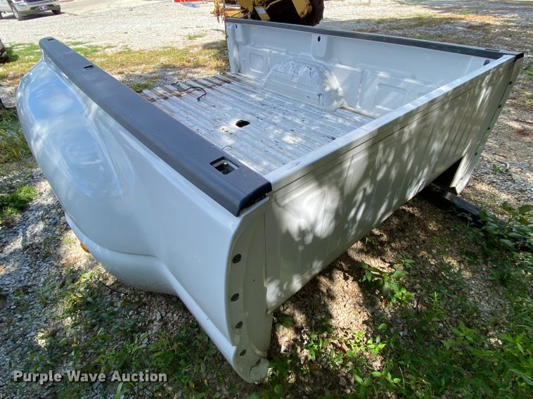 image for item HG9245 Chevrolet Silverado pickup truck bed