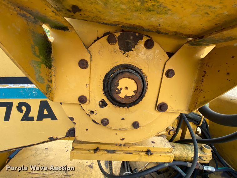 image for item HG9246 2009 Vermeer SC672A stump grinder