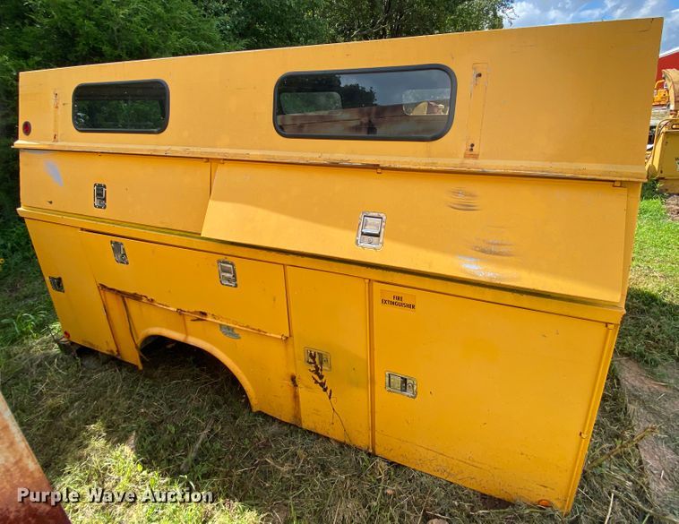 image for item HG9248 Reading Classic 2 utility bed