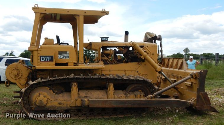 image for item HJ9517 1970 Caterpillar D7F  dozer