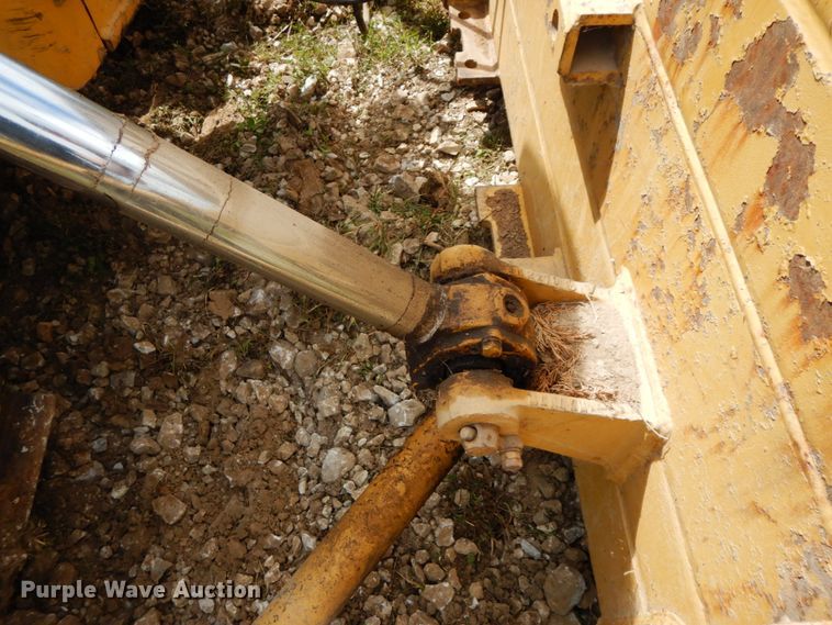 image for item HJ9517 1970 Caterpillar D7F  dozer