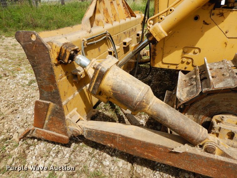 image for item HJ9517 1970 Caterpillar D7F  dozer